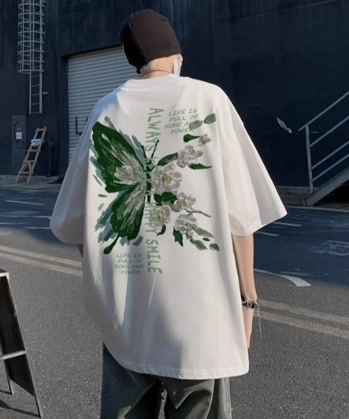 MGV(エムジーヴィー)の「Street Butterfly Back Print T-shirt(Tシャツ/カットソー・メンズ・ホワイト/アイボリー/ブラウン/ブラック/グリーン/レッド・MEDIUM/LARGE/X-LARGE)」の11枚目の写真