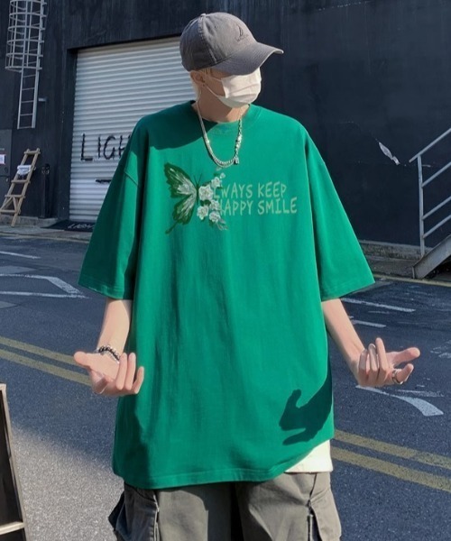 MGV(エムジーヴィー)の「Street Butterfly Back Print T-shirt(Tシャツ/カットソー・メンズ・ホワイト/アイボリー/ブラウン/ブラック/グリーン/レッド・MEDIUM/LARGE/X-LARGE)」の20枚目の写真