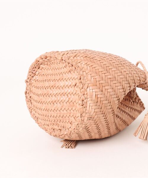 Dragon Diffusion（ドラゴンディフュージョン）の「【DRAGON DIFFUSION/ドラゴンディフュージョン】メッシュ レザー 巾着バッグ ショルダーバッグ（ショルダーバッグ・レディース・ホワイト/ダークグリーン/ダークブラウン/ブラウン/ベージュ/ブラック/カーキ・FREE）」の9枚目の写真