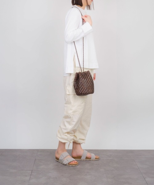 Dragon Diffusion（ドラゴンディフュージョン）の「【DRAGON DIFFUSION/ドラゴンディフュージョン】メッシュ レザー 巾着バッグ ショルダーバッグ（ショルダーバッグ・レディース・ホワイト/ダークグリーン/ダークブラウン/ブラウン/ベージュ/ブラック/カーキ・FREE）」の21枚目の写真