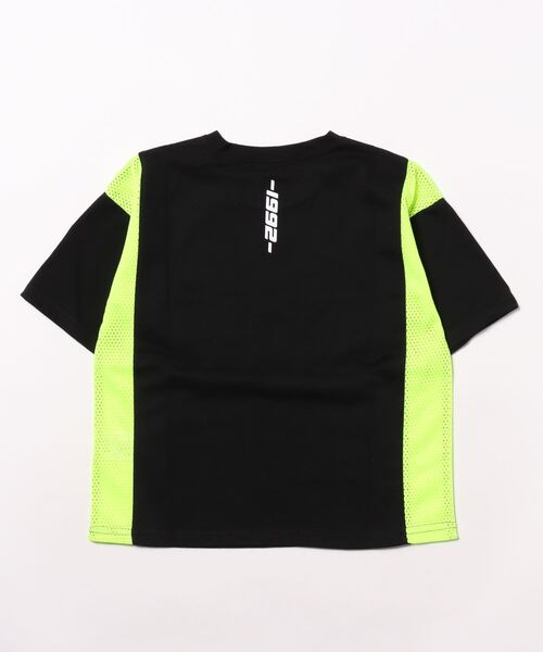 ANAP kids(アナップキッズ)の「サイド切替ビッグTシャツ(Tシャツ/カットソー・キッズ・ブラック/ホワイト・110cm/120cm/130cm)」の3枚目の写真