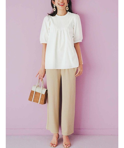 IEDIT(イディット)の「IEDIT ピンタックデザインで顔まわりが華やぐボリューム袖ブラウス(シャツ/ブラウス・レディース・ホワイト/オレンジ・MEDIUM/LARGE/X-LARGE/XX-LARGE/XXX-LARGE)」の3枚目の写真