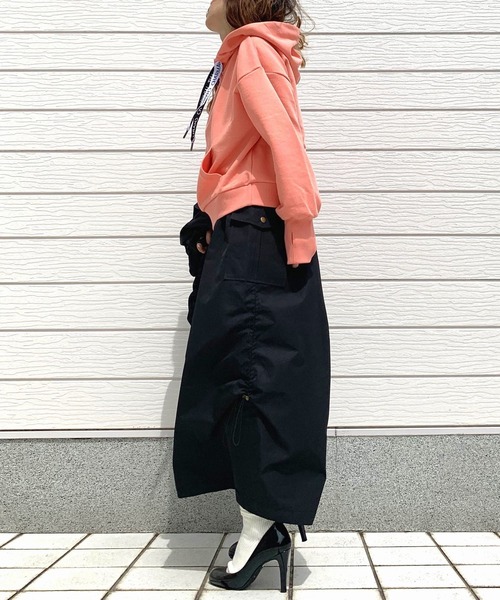 【セール】ロゴテープパーカー（パーカー）｜Q（キュー）