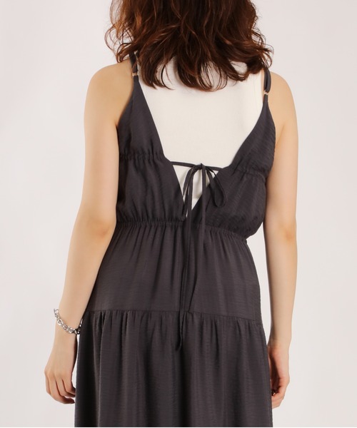 1chaku.（イッチャク）の「ティアードフレアキャミワンピース（ワンピース・レディース・ブラック/ブラウン/アイボリー/オレンジ・マルチサイズ）」の15枚目の写真