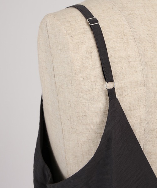 1chaku.（イッチャク）の「ティアードフレアキャミワンピース（ワンピース・レディース・ブラック/ブラウン/アイボリー/オレンジ・マルチサイズ）」の8枚目の写真