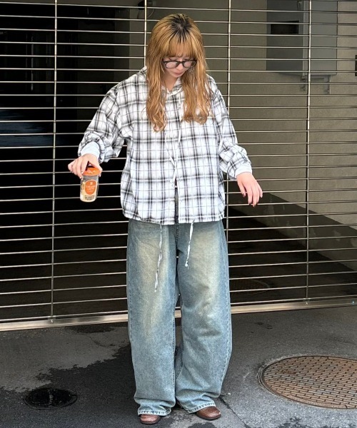 Chikashitsu +(チカシツプラス)の「【Chikashitsu +】blend check cropped hooded shirt(シャツ/ブラウス・メンズ・ブラック/ホワイト・ONE SIZE)」の12枚目の写真