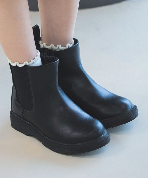 B:MING by BEAMS(ビーミングバイビームス)の「サイドゴア ブーツ(17~22cm)(ブーツ・キッズ・ブラック/ブラウン・18/19/20/21/22/17)」の2枚目の写真