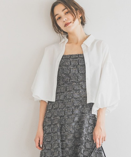 mysty woman(ミスティウーマン)の「バルーンスリーブシャツ 143236(シャツ/ブラウス・レディース・ブラック/オフホワイト/ベージュ・FREE)」の1枚目の写真
