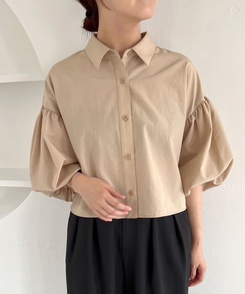 mysty woman(ミスティウーマン)の「バルーンスリーブシャツ 143236(シャツ/ブラウス・レディース・ブラック/オフホワイト/ベージュ・FREE)」の20枚目の写真