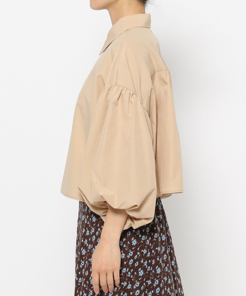 mysty woman(ミスティウーマン)の「バルーンスリーブシャツ 143236(シャツ/ブラウス・レディース・ブラック/オフホワイト/ベージュ・FREE)」の11枚目の写真