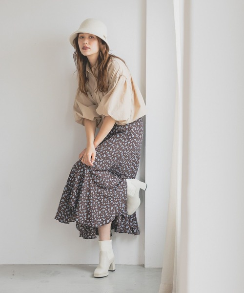 mysty woman(ミスティウーマン)の「バルーンスリーブシャツ 143236(シャツ/ブラウス・レディース・ブラック/オフホワイト/ベージュ・FREE)」の16枚目の写真