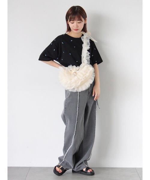 ehka sopo（エヘカソポ）の「チュールマルチWAYフリルバッグ（ハンドバッグ・レディース・ブラック/グレー/キナリ・F）」の17枚目の写真