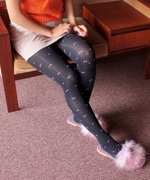 SANSeLF（サンセルフ）の「フラワーエンブロイダリータイツ【SANSeLF】sana24a002（タイツ/ストッキング・レディース・ネイビー/グレー・FREE）」の9枚目の写真