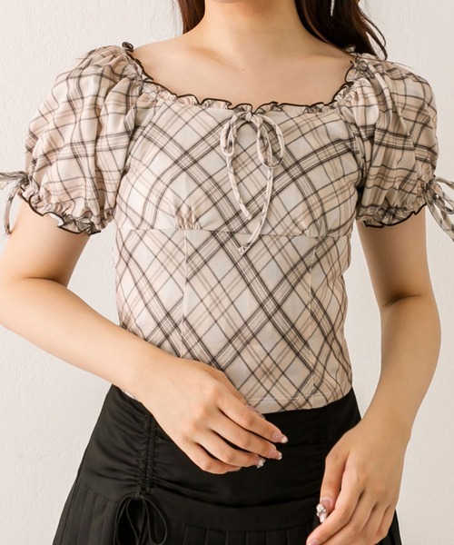OLIVE des OLIVE（オリーブデオリーブ）の「バイアスチェックトップス（Tシャツ/カットソー・レディース・レッド/ブラウン/ベージュ・FREE）」の2枚目の写真
