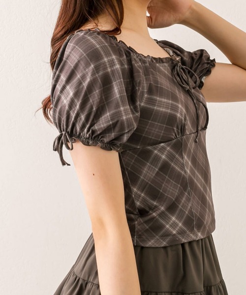 OLIVE des OLIVE（オリーブデオリーブ）の「バイアスチェックトップス（Tシャツ/カットソー・レディース・レッド/ブラウン/ベージュ・FREE）」の5枚目の写真