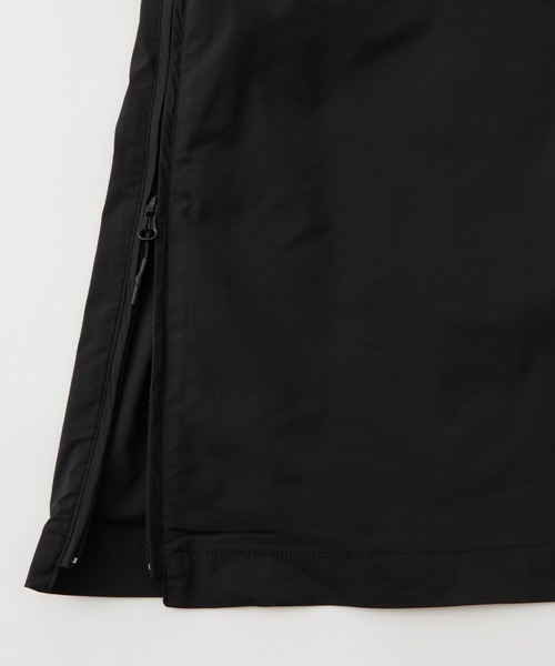 WHITE MOUNTAINEERING(ホワイトマウンテニアリング)の「WM×UMBRO PULLOVER(その他トップス・メンズ・ネイビー/ブラック・L/M)」の6枚目の写真