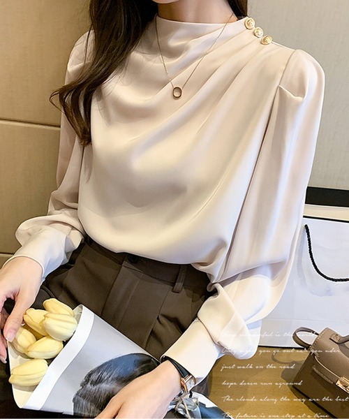 AMAJI(アマジ)の「スタンドカラーアシメドレープブラウス(シャツ/ブラウス・レディース・ホワイト/ブルー/ライトグリーン/ライトピンク/ライトベージュ・MEDIUM/LARGE)」の21枚目の写真