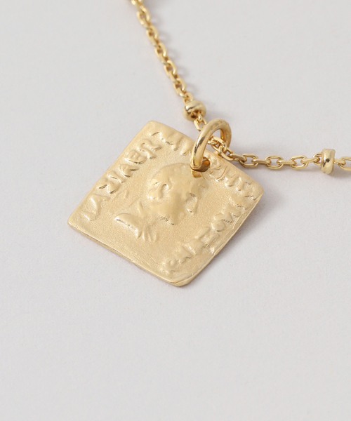 SLOBE IENA（スローブイエナ）の「plume スクエアコインネックレス（ネックレス・レディース・ゴールド・FREE）」の10枚目の写真