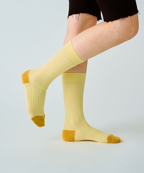 YUQRI（ユクリ）の「【YUQRI】Polite（ソックス/靴下・レディース・パープル系その他2/ホワイト/ブラック/グレー系その他2/グリーン系その他2/ブラウン系その他2/スモークピンク/ベージュ/ダークブラウン/ライトパープル/ライトイエロー・S）」の10枚目の写真