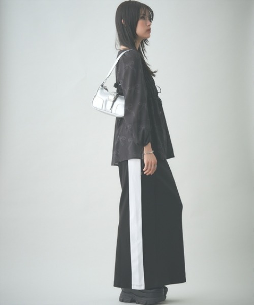 TTOL（トール）の「サイドラインリラックススカート（スカート・レディース・ベージュ/ブラック・M-L/L-XL）」の6枚目の写真