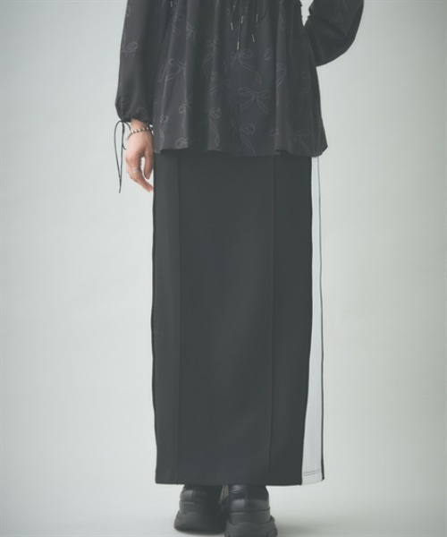 TTOL（トール）の「サイドラインリラックススカート（スカート・レディース・ベージュ/ブラック・M-L/L-XL）」の9枚目の写真