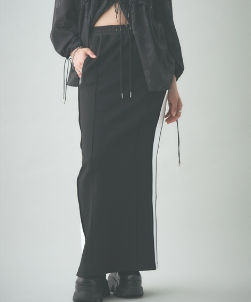 TTOL（トール）の「サイドラインリラックススカート（スカート・レディース・ベージュ/ブラック・M-L/L-XL）」の12枚目の写真