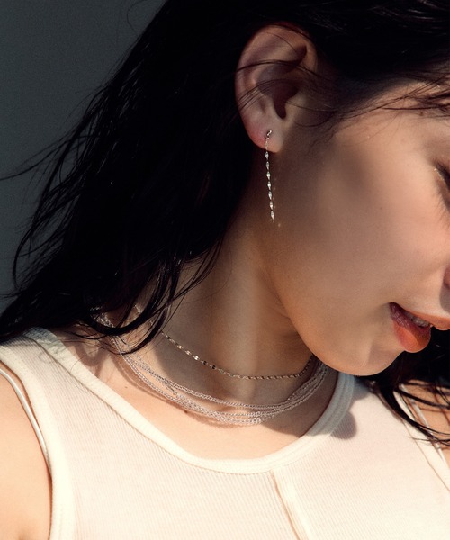Jolie Toujours(ジョリトゥジュール)の「【金属アレルギー軽減】〈silver925〉ペタルチェーンピアス(ピアス(両耳用)・レディース・シルバー・FREE)」の7枚目の写真