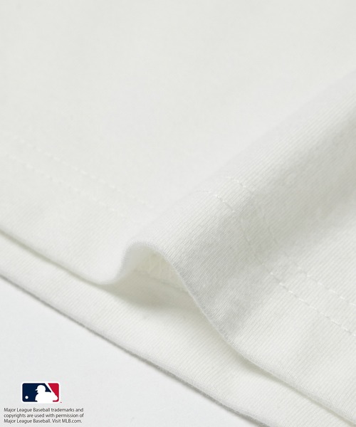 ADAM ET ROPE'(アダムエロペ)の「【MLB COLLECTION BY JUN】ロゴロングスリーブT シャツ(Tシャツ/カットソー・レディース・ホワイト系その他2/ベージュ系その他/スミクロ・FREE)」の22枚目の写真