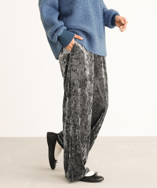 n'OrLABEL（ノアールレーベル）の「『クラッシュベロアワイドパンツ』（その他パンツ・レディース・ネイビー/ブラウン/チャコール・1/2）」の9枚目の写真