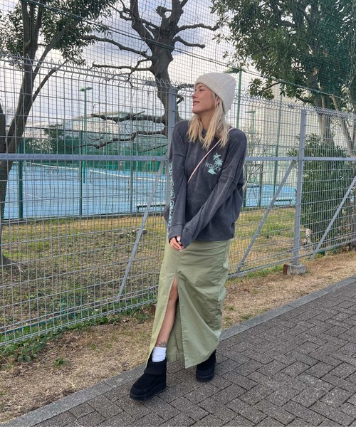 ROXY(ロキシー)の「MONARCH GROVE SHORT /ロキシー撥水&防水厚底ショートブーツ(スニーカー・レディース・ブラック/ベージュ・25cm/24cm/23cm)」の3枚目の写真