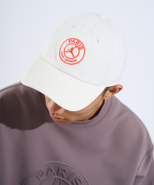 AIR JORDAN(エアジョーダン)の「【NIKE / ナイキ】U J CLUB CAP S CB PSG HJ0830- 045/133(キャップ・メンズ・ブラック/ホワイト・FREE)」の18枚目の写真