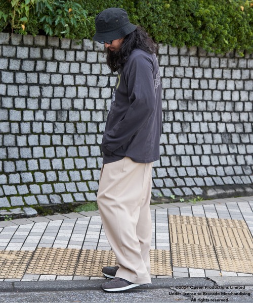 VENCEEXCHANGE(ヴァンスエクスチェンジ)の「Queen クイーン フォトツアーラグランT(Tシャツ/カットソー・メンズ・チャコール/その他1/オフホワイト・L/LL/M)」の16枚目の写真