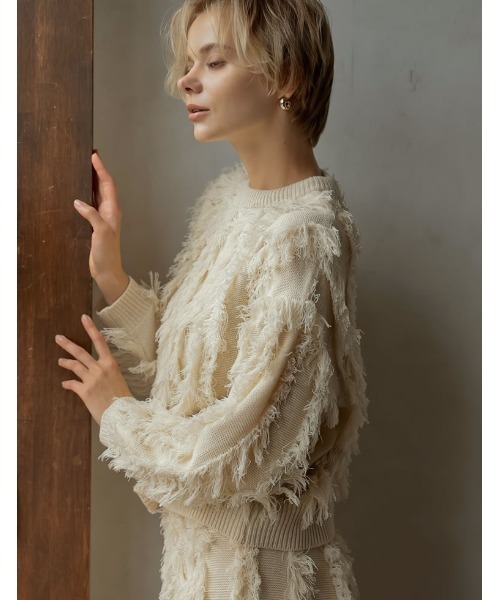 Re:EDIT（リエディ）の「[2024-25 WINTER COLLECTION]クルーネックフリンジニットトップス（ニット/セーター・レディース・ブラック/アイボリー/モカ・MEDIUM/LARGE）」の9枚目の写真