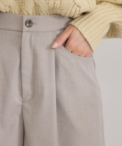 KATHARINE ROSS(キャサリンロス)の「【KATHARINE ROSS】バックポケットストレッチフレアパンツ(その他パンツ・レディース・ネイビー/ベージュ・MEDIUM)」の4枚目の写真