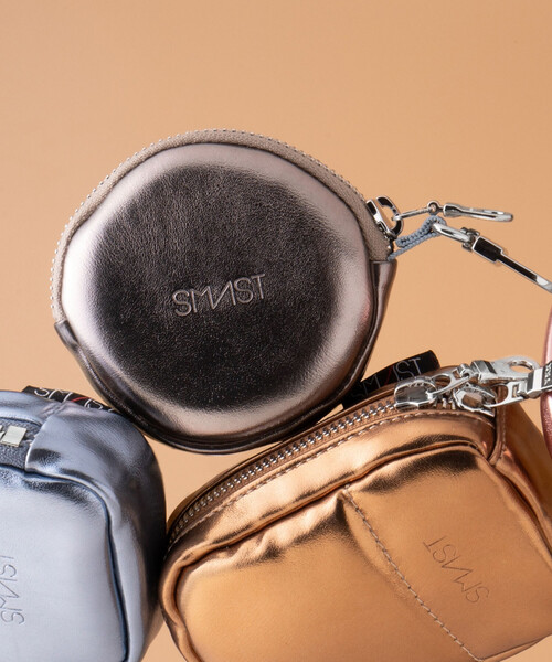 FREAK'S STORE（フリークスストア）の「SMAST/スマスト SMAST CIRCLE POUCH（ポーチ・メンズ・グレー/ブルー/ピンク/レンガ・ONE SIZE）」の2枚目の写真