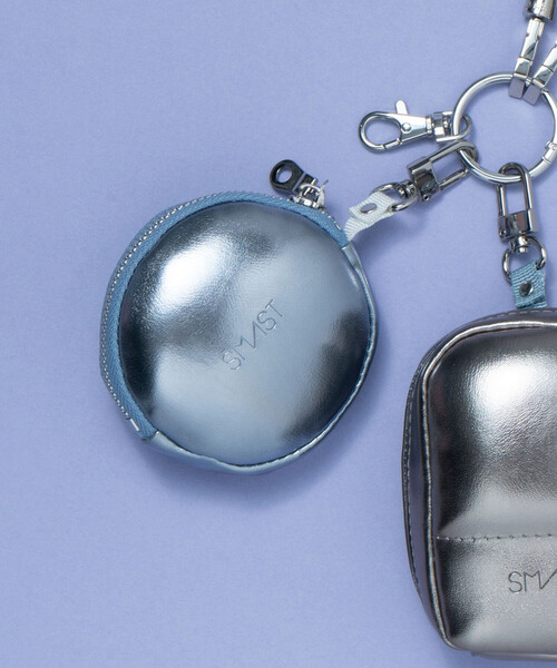 FREAK'S STORE（フリークスストア）の「SMAST/スマスト SMAST CIRCLE POUCH（ポーチ・メンズ・グレー/ブルー/ピンク/レンガ・ONE SIZE）」の3枚目の写真