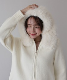 極美品　BARNYARDSTORM 白　フェイクファー　コート　アウター 極美品 BARNYARDSTORM 白 フェイクファー コート アウター