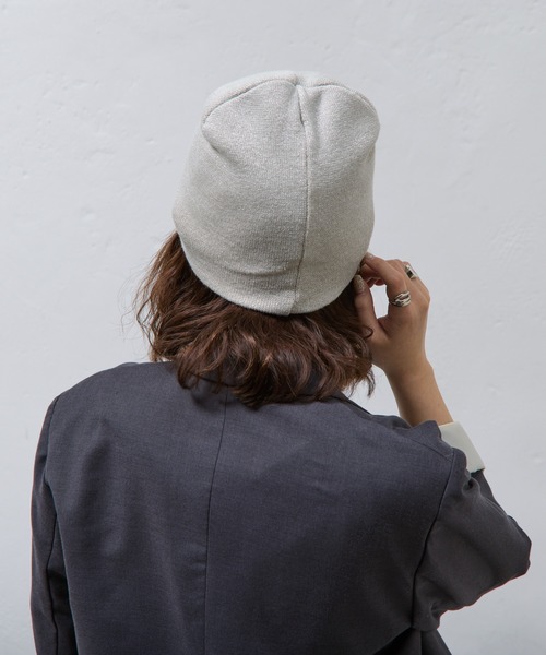 COLONY 2139（コロニートゥーワンスリーナイン）の「ラメニット帽（ニットキャップ/ビーニー・レディース・シルバー/ブラック・FREE）」の14枚目の写真