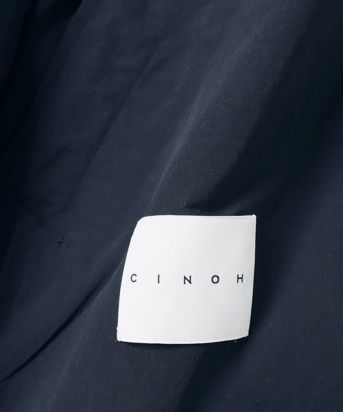 CINOH（チノ）の「【CINOH / チノ】ナイロンフーディブルゾン（ナイロンジャケット・レディース・ベージュ/ネイビー・FREE）」の15枚目の写真