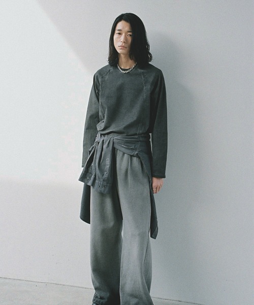 WYM LIDNM（ウィム バイ リドム）の「CURVED SEEM COLD DYED L/S TEE（Tシャツ/カットソー・メンズ・チャコール/アッシュブラウン/グレー・S/M/L）」の9枚目の写真