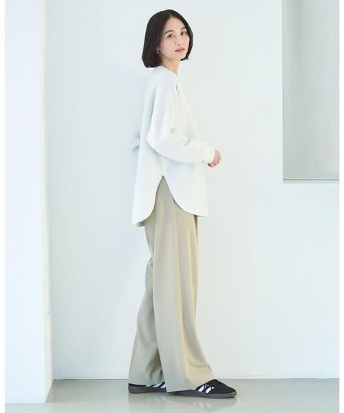 UNFILO（アンフィーロ）の「イージーチノ ベルト付きパンツ（その他パンツ・レディース・ホワイト系/ブラック系/ベージュ系・X-LARGE）」の22枚目の写真