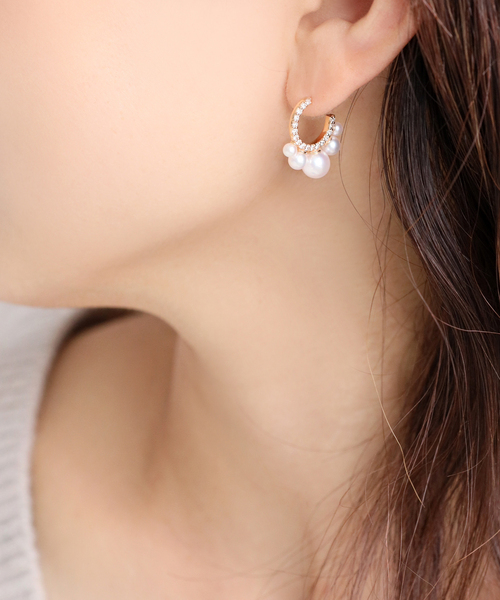 Lilas グラデーションパールスモールフープピアス K10 グラデーションパールスモールフープピアス K10（両耳）（ピアス