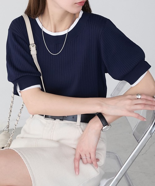 BONLECILL(ボンルシール)の「配色レイヤード風ボリュームスリーブ リブニットプルオーバー(Tシャツ/カットソー・レディース・アイボリー/ホワイト×ブラック/レッド/杢グレー/ネイビー/ブラック/ネイビー系1/トップグレー・FREE)」の6枚目の写真