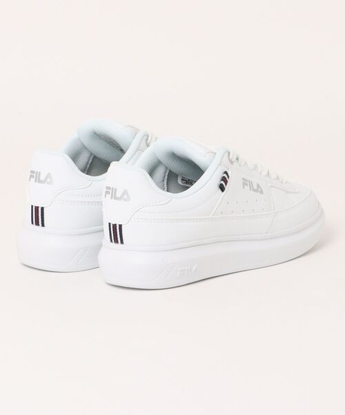 FILA(フィラ)の「【FILA】 Angelo (ホワイト×シルバー) FC-4223WWHSV(スニーカー・レディース・ホワイト×シルバー・22.5cm/23.5cm/24.5cm/23.0cm/24.0cm/25.0cm)」の3枚目の写真