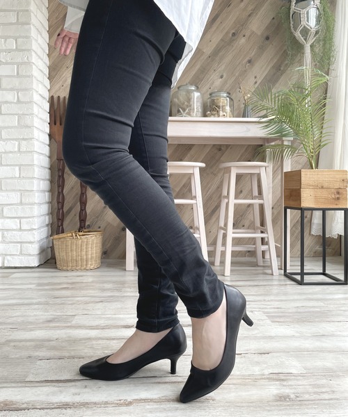 LUGG NAGG(ラグナグ)の「【addottona】6㎝ポインテッドパンプス(パンプス・レディース・ブラック/ブラック系その他/ブラック系その他2/ガンメタ/シルバー・LL/L/M/S)」の10枚目の写真