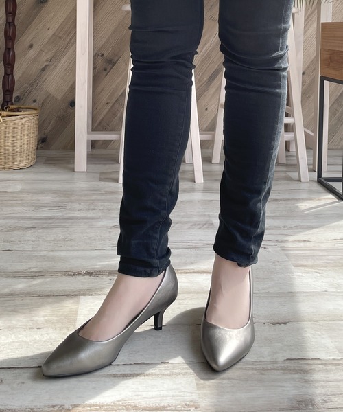 LUGG NAGG(ラグナグ)の「【addottona】6㎝ポインテッドパンプス(パンプス・レディース・ブラック/ブラック系その他/ブラック系その他2/ガンメタ/シルバー・LL/L/M/S)」の18枚目の写真