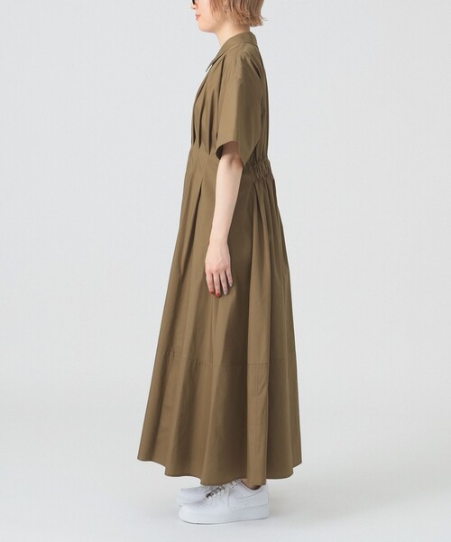 Ray BEAMS（レイビームス）の「タック ウエスト シャツ ワンピース（ワンピース・レディース・ブラック/ダークブラウン・0/1）」の13枚目の写真