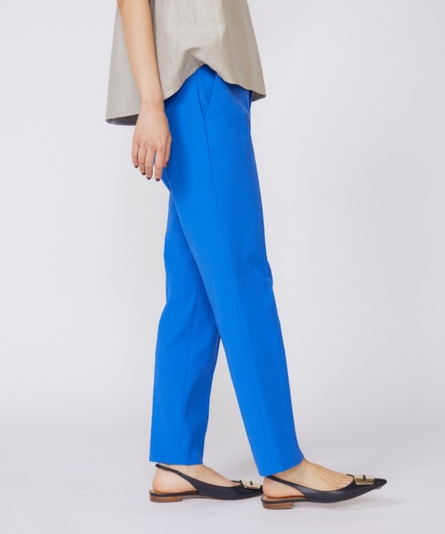 INED（イネド）の「シェルタリングドライ 美脚テーパードパンツ（その他パンツ・レディース・ネイビー/ベージュ/ブルー/オフホワイト・7号/11号/9号）」の16枚目の写真