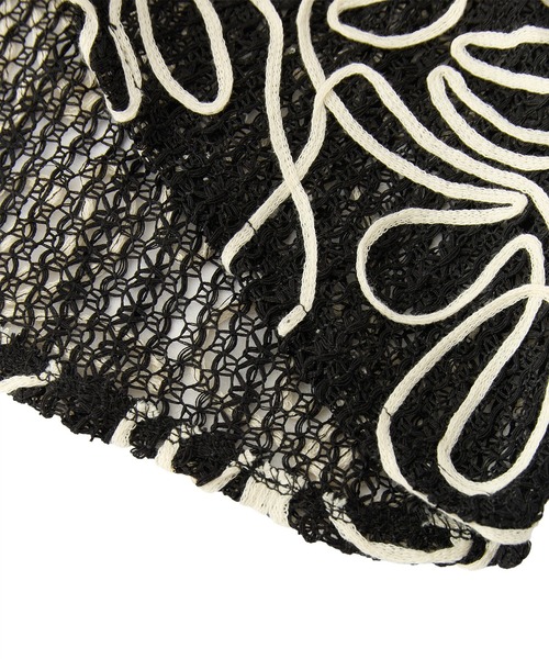 ROSE BUD（ローズバッド）の「【WEB・一部店舗限定】CORDING EMBROIDERY SHIRT（シャツ/ブラウス・レディース・ブラック/ホワイト/グリーン・ONE SIZE）」の11枚目の写真