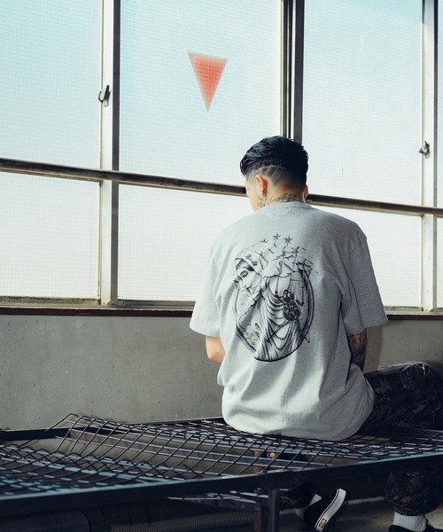 Subciety（サブサエティ）の「Dominate tee（Tシャツ/カットソー・メンズ・サンドベージュ/ホワイト/グレー/ブラック・SMALL/MEDIUM/LARGE/X-LARGE/XX-LARGE）」の15枚目の写真